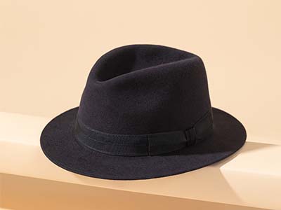 أفضل 5 قبعات فيدورا للرجال والنساء في صوفي