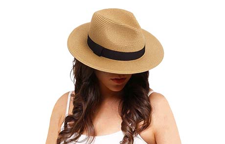 أفضل 8 قبعات صيفية من القش للرجال والنساء للحماية من أشعة الشمس