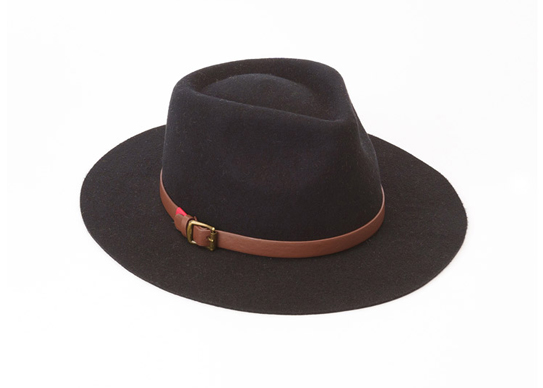 قبعات فيدورا من الصوف بحافة واسعة مخصصة
